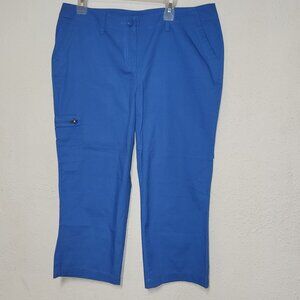 Liz Claiborne Ladie's cropped pants, 100% Cotton, Blue in size 14/36" waist